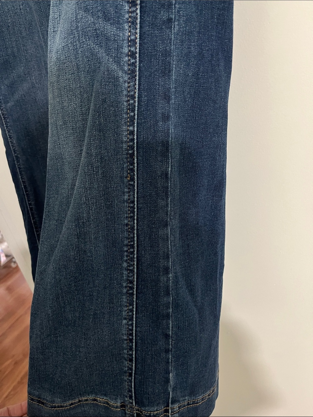 NWT Democracy Women’s 8P “Ab”solution Skyrise Wide Leg Mold & Hold Jeans Petite - Picture 4 of 5